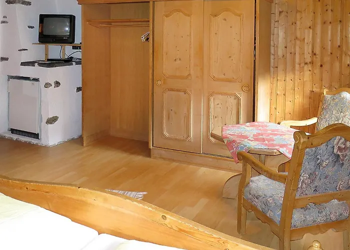 Jagdhaus Strengen By Interhome Tatil Evi Oberriefen