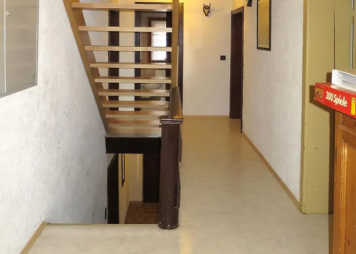 Jagdhaus Strengen By Interhome Tatil Evi Oberriefen